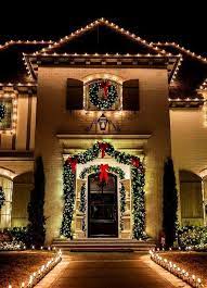 35 Stunning Christmas Lights Decor Ideas On House Exterior Outside Christmas Decorations Christmas House Lights Decorating With Christmas Lights