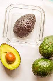 How To Store Avocado (Ripe, Unripe & Already Cut) | The Natural Nurturer