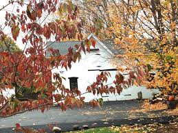 Hamden, connecticut is located in the eastern time zone, which means that the time is eastern standard time (est) during regular time and eastern daylight time (edt) when daylight savings is in. The Top 10 Best Yoga Classes Near Hamden Updated August 2021 Mindbody