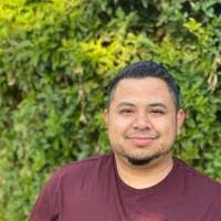 Manuel Bocanegra's Instagram, Twitter & Facebook