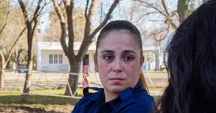 Se hizo policía tras perder a su hijo en un incendio y hoy le salvó la vida  a un bebé: la historia de Luana, la heroína que fue iluminada por su ángel