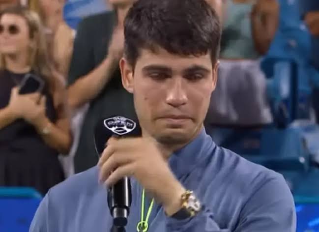 Carlos Alcaraz's tears moves the Cincinnati crowd