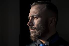 Il sindaco del rione sanità) is a 2019 italian crime drama film directed by mario martone, based on the 1960 play of the same name by eduardo de filippo.it's intended as a modern take on the play, inspired by the theatrical adaptation directed by martone in 2018, with several members of the cast returning. Il Sindaco Del Rione Sanita La Parola Ai Protagonisti Del Film