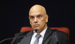 Para reverter bloqueio, Moraes dá 24h para Telegram agir