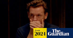 How to spot a liar: 10 essential tells