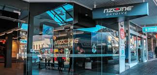 The nzone offers a variety of programs, including fitness, kids activities and groupfit classes. Queenstown Skydiving 15 000 Feet High In New Zealand