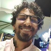 Derrick Gold's Instagram, Twitter & Facebook