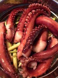 Râu bạch tuộc khổng lồ (1kg) – Kho tổng Thiên Long