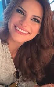 Carla barber, la ex de morata que estaría en supervivientes. Carla Barber Garcia Hacia La Recta Final Para La Presentacion De Certamen De Miss Universo Disenos De Sonrisa Salud Dental Odontologia