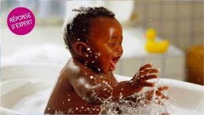 Vous avez commencé à introduire les fruits et légumes dans l'alimentation de votre bon à savoir : Reponse D Expert Mon Enfant Boit L Eau Du Bain C Est Grave Magicmaman Com