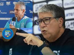 Reinaldo Rueda ha dicho lo siguiente sobre el grupo que le tocó en copa  oro: 👇🏽 🇸🇻Sobre el salvador: "Una selección del salvador que está  también en un momento de crecimiento, ahora