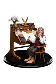 En esta edición especial del clásico juego de monopoly han. The Lord Of The Rings Statue 1 6 Bilbo Baggins Classic Series 22 Cm