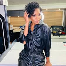 'america's got talent' staffers allegedly told judge gabrielle union more than half a dozen times 'america's got talent' staffers allegedly told gabrielle union her hairstyles were 'too black' for. Gabrielle Union S New Natural Haircut And Glowing Skin Is All The Inspo You Ll Need