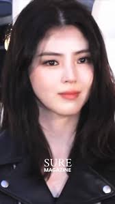 JONATHAN ANDERSON’S DIOR IN SEOUL, Jonathan Anderson unveiled his first  Dior collection in Seoul, marking the opening of the redesigned Dior  Seongsu concept store. The space references the House’s ...