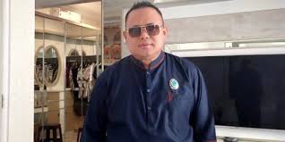 A lifetime learner in pursuit of a meaningful life. Ppp Diminta Tak Ikut Campur Soal Emil Dardak Masuk Bursa Ketua Demokrat Jatim Merdeka Com