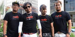 Kumpulan lagu religi ramadhan versi ska reggea ter. Moldy Ungkap Suka Duka Yang Dirasakan Selama 17 Tahun Bermusik Bersama Radja Kapanlagi Com