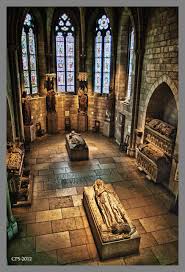 Artistic Balance The Cloisters Metropolitan Museum Medieval Architecture In 2020 Castle Interior Medieval Castles Interior The Cloisters