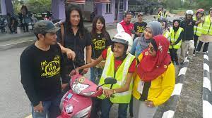 Kalau nak bawa motor besar, ini caranya anda nak upgrade lesen b2 ke b full. Oku Ambil Lesen Elak Mati Katak