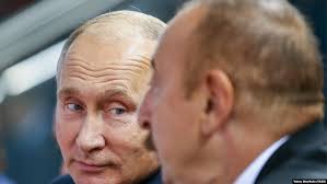 Bir bəyannaməyə iki yanaşma