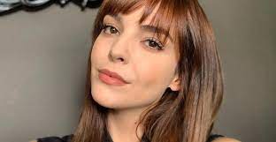 A apresentadora e atriz titi müller, usou as redes sociais para anunciar aos fãs a separação do marido, tomás bertoni, vocalista da banda scalene, durante a pandemia e após dois anos de casamento. Titi Muller Se Prepara Para Apresentar O Premio Multishow Tava Morrendo De Saudade