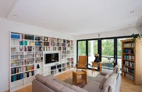 Entwurfsanimation mit #einbauschränke für ein #schlafzimmer mit #cabinet #voltuno in #glossy weiß mit tokio rosé und freistehendem schubladenblock. Mobel Wohnzimmer Tischlerei Wicker Finnentrop Im Sauerland