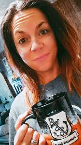 Trying the two tones of tea tonight