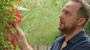 Natural Wisdom from Canada's Ageless Gardens' Gardeners