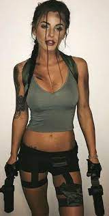 50 Last Minute Susse Einzigartige Halloween Kostume Fur Frauen Tomb Raider Lara Cr New Ideas Hot Halloween Costumes Cheap Halloween Costumes Costumes For Women