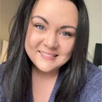 Alison Toomey's Instagram, Twitter & Facebook