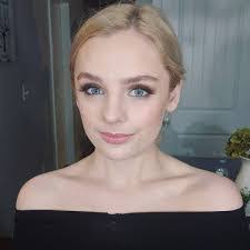 Emily Tuma's Instagram, Twitter & Facebook