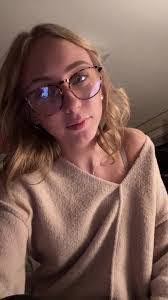 Allison Citron's Instagram, Twitter & Facebook