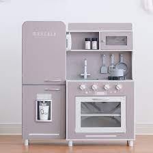 Made using wood, this kitchen and refrigerator set is strong and durable. Teamson Kids Little Chef Kitchen Set Reviews Wayfair