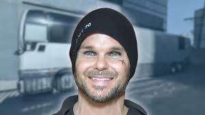 The Rasmus (@BetterNoiseMusic ) shows you around the tour bus they traveled  in for their recent North American tour! Watch the video at  https://www.digitaltourbus.com/features/the-rasmus-bus-invaders-ep-2067-video/  #therasmus #digitaltourbus ...