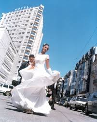 Balasubrahmanyam, vivek and radhika chaudhari in supporting roles. Priyamanavale 2000