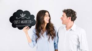 Free Just Married Couple Mockup In Psd Just Married Married Couple Couples