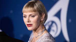 Charlene is known for her elegant fashion and style and can often be seen attending international, high fashion events. Ehe Krise Mit Albert Furstin Charlene Vermisst Mann Und Kinder Schrecklich