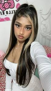 Theresa Salmi's Instagram, Twitter & Facebook