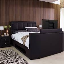 Allora sfoglia il nostro catalogo e lasciati tentare dai nostri mobili per la camera da letto economici, pratici e curati: 10 Modi Per Mascherare La Tua Tv Come Nascondere Il Tuo Set Tv Con Stile Casa Incantevole