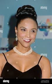 Lynn Whitfield's Instagram, Twitter & Facebook