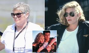 Age, height, and weight being born on july 9, 1957, kelly mcgillis is 63 years old as of today's date 6th april 2021. Top Gun Star Kelly Mcgillis Makes A Rare Public Appearance Daily Mail Online