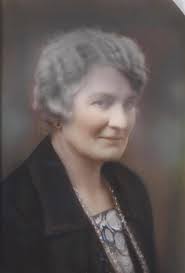 Wanted to share this old photo of my moms mom, Gladys Read Demarest, taken  about 1892 in NY. She was adopted by Henry Samuel Demarest and his wife Ida  Elizabeth Read Demarest.