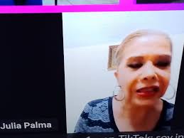 Julia Palma (@Juliapalma100)