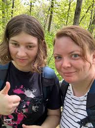 Exploring Nature: A Saturday Morning Hike with Friends