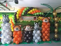 Plus, our sparkling hollywood party tableware is guaranteed to put your hollywood theme party in the spotlight. Holiday Balloon Themes Balloon Decorating Christmas Balloon Decorations San Diego