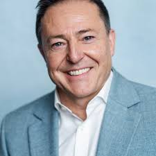 A huge thank you to Eleanor Bell, Stacey Morgan and the whole EY Supplier  Management team for inviting myself and Lucy Kent to the Supplier Community  event in Canary Wharf last week!