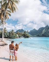 There Are Only A Few Public Beaches In Moorea Ta Ahiamanu Beach Is Our Favourite Because Of The Beautif Beautiful Mountains Island Life Style Tropical Beaches