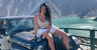 La candidate des vacances des anges 4 répond aux rumeurs ainsi qu'aux accusations sur sa fausse rumeur avec ahmed. Sarah Fraisou The Match Of Couples 3 Transforms And Shrinks She Reveals The Silhouette She Dreams Of And Which Is Unexpected