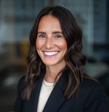 Georgette Lake's Instagram, Twitter & Facebook