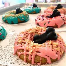 We are located at 10418 us highway 19 in port richey, fl and sell dog cakes and pet treats in our retail store, farmer's markets and events, and at other retailers. Low Cost Dog Shots Near Me Dog Recipes Dog Bakery Frozen Dog Treats