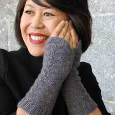 Tara Gloves Knitting pattern by Nancy Ricci